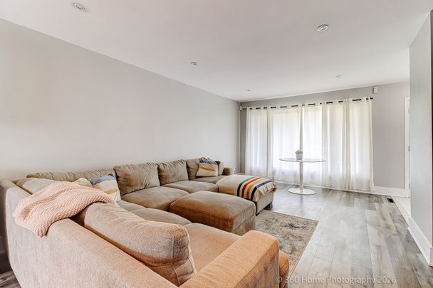 For Lease - 962 Willowdale Avenue Unit# Upper Level, Oshawa, Ontario - Photo 1