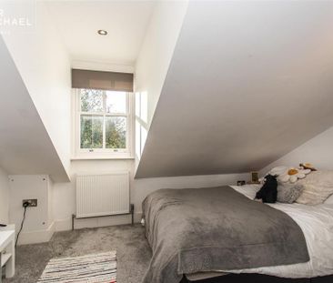 4 bedroom terraced house to rent - Photo 5