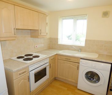 2 bed apartment to rent in Windsor Court, Felling, NE10 - Photo 5