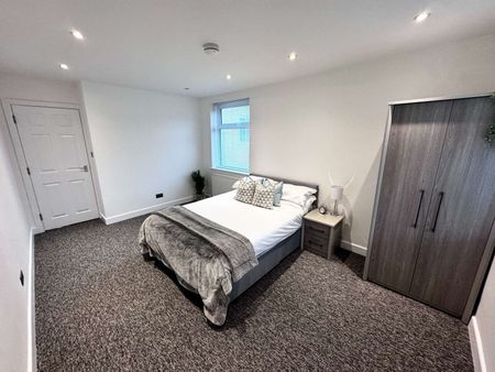 A Marvelous Houseshare for Rent in Brighton Room 5 - Photo 2