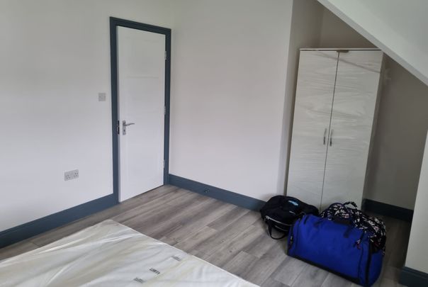 150 Tyburn road Birmingham, B24 8LR - Photo 1