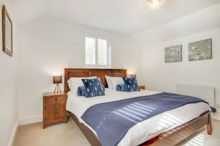 Coach House, Gedges Hill, Matfield, Kent TN12 7EA, Tonbridge - Photo 2