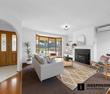 Located in quiet court close to all amenities - Photo 1