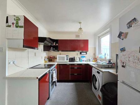 Rampart Road, Bitterne Manor, SO18 - Photo 3