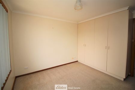 4/4 Gunbar Street - Photo 3