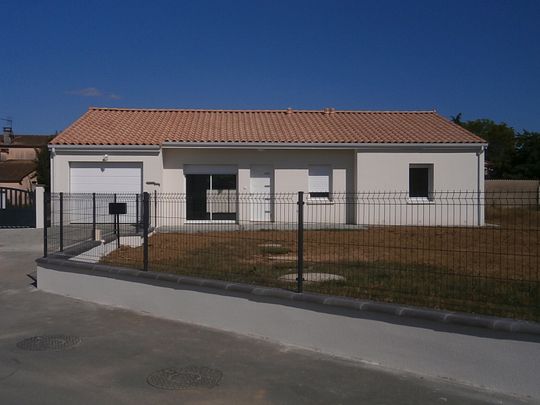 CEST LOUE ALBI MAISON INDIVIDUELLE DE PLAIN PIED T5 NEUVE SUR 819 M2 DE TERRAIN CLOTURE - Photo 1