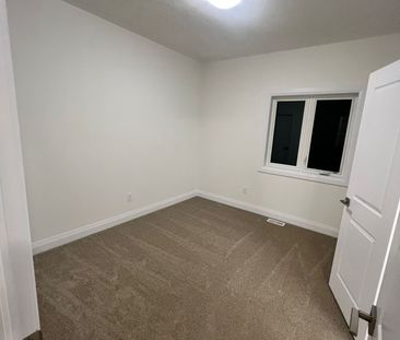 For Lease - 27 Carina Street, Kitchener, Ontario - Photo 6