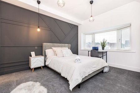 1 bedroom in a house share to rent - Photo 5