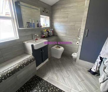 Outram Road, East Ham, E6 - Photo 6