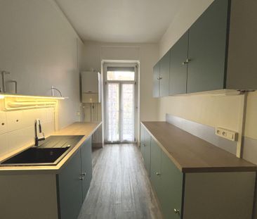 Un lumineux 4 pièces avec balcon – Strasboourg /Av. Forêt Noire - Photo 4