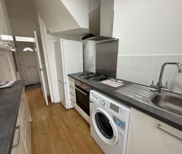 2 bedroom house to rent - Photo 3