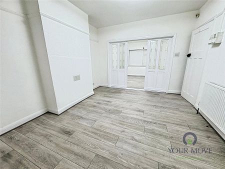 3 bedroom semi-detached house to rent - Photo 4