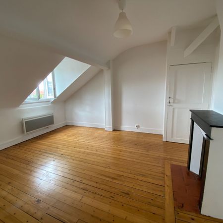 Location Appartement 2 pièces 24m² - Photo 4