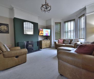 3 bedroom terraced house to rent - Photo 4