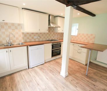 2 bedroom end of terrace house to rent - Photo 4