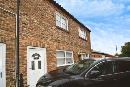 2 bedroom Flat To Let Total Size: 603 SQ FT - Photo 2