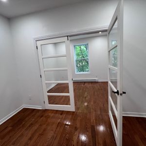 Appartement Rénové Proche Du Métro - Photo 2