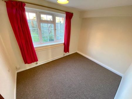 Fenimore Court, Nottingham, NG12 - Photo 3