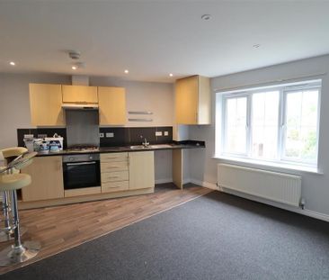 1 bedroom semi-detached house to rent - Photo 3