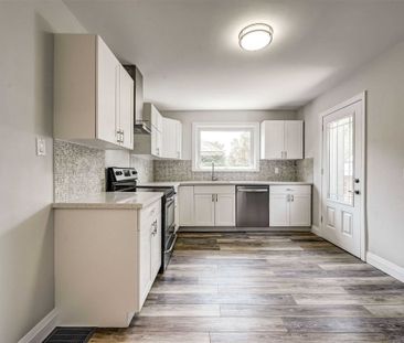 For Lease - 822 Douglas Street Unit# Main, Oshawa, Ontario - Photo 2