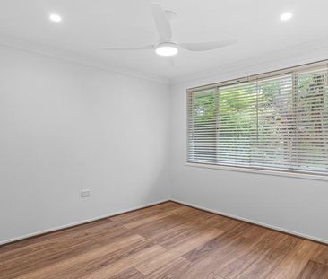 Newly renovated close to freeway - Photo 5