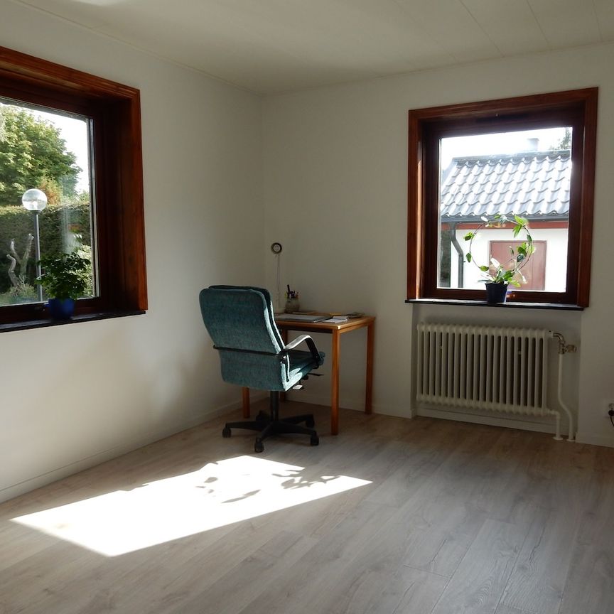 Östra Ellebäcksvägen, Genarp - Photo 1