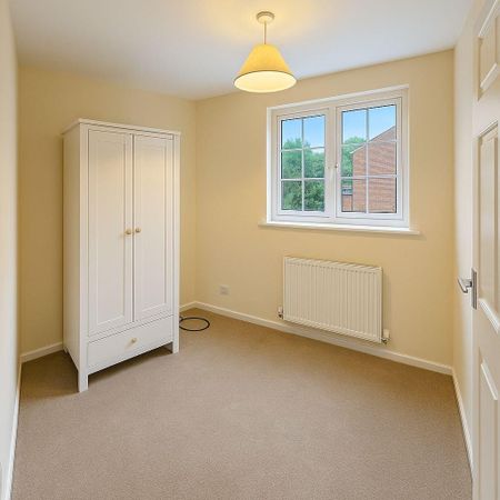2 bedroom terraced house to rent - Photo 2
