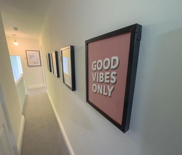 4 bedroom terraced house to rent - Photo 3