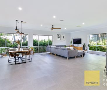 6 Strathford Court, Parkwood QLD 4214 - House For Rent | Domain - Photo 4