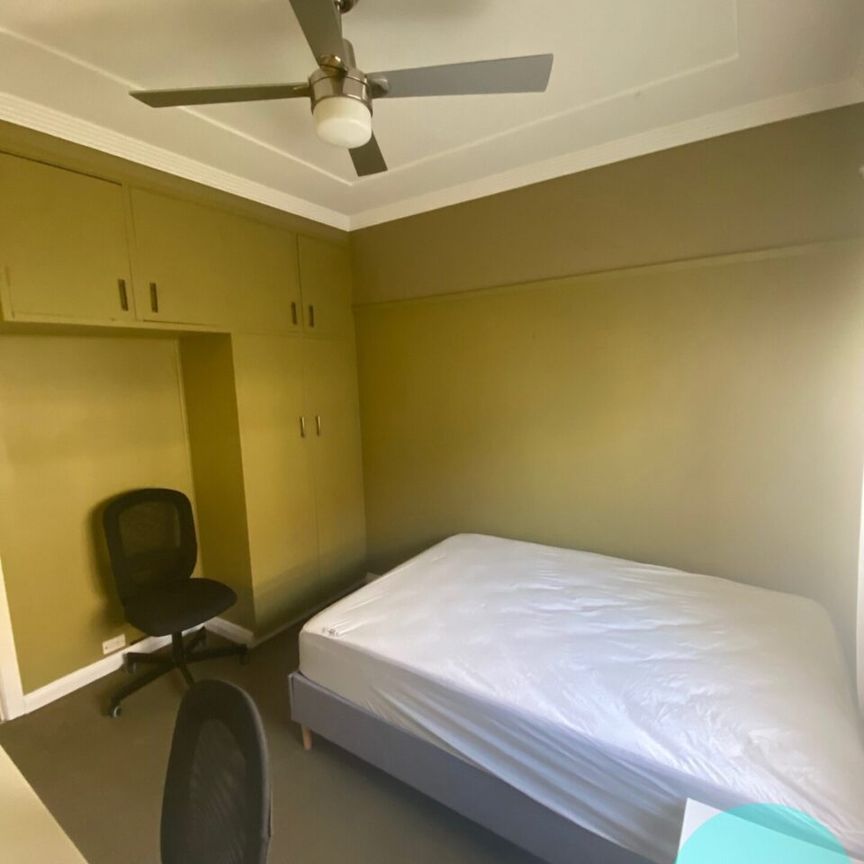 Rooms / 65 Abbott Street, Wallsend NSW 2287 - Photo 1