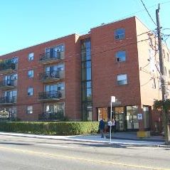 2005 Eglinton Avenue West - Photo 3