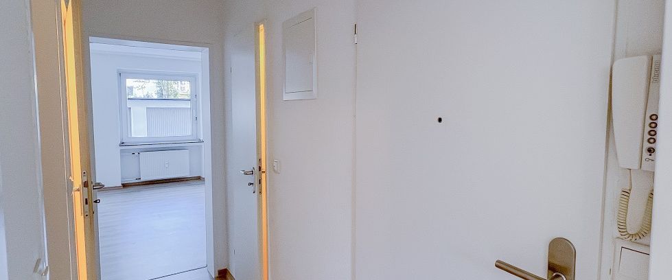 Schönes 1-Zimmer-Appartment mit großem Wohnraum und hellem Tageslichtbad - Photo 1