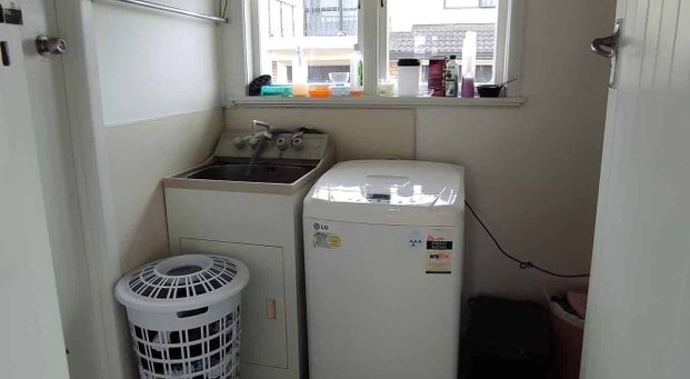 3 bedroom spacious house - Photo 1