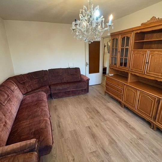 Apartament cu 2 camere, 54 mp, zona - Popoveni - Photo 1