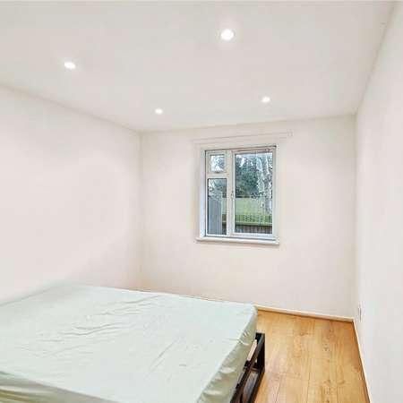 Grange Road, Northampton, Northamptonshire, NN3 - Photo 1