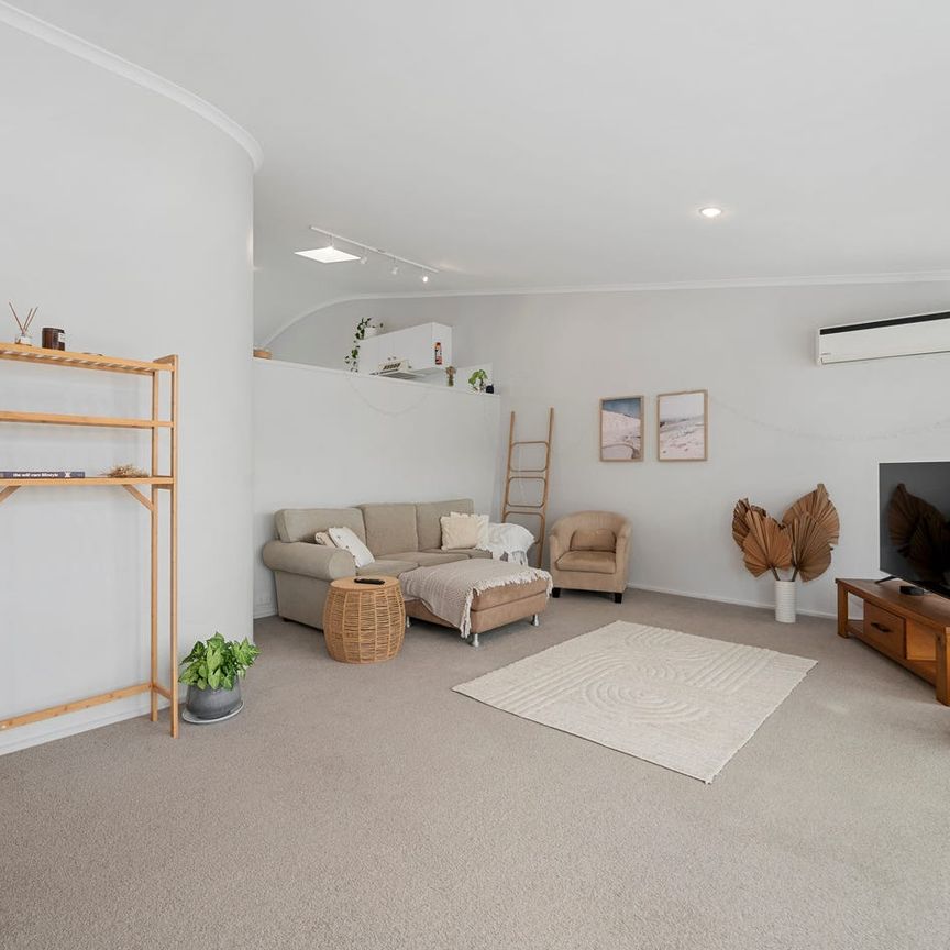 TOWNHOUSE IN SUNNY SAWTELL - Photo 1