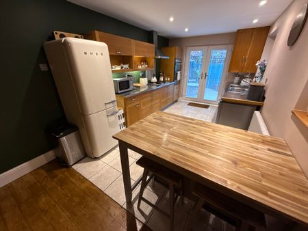 3 bedroom to let - Photo 5