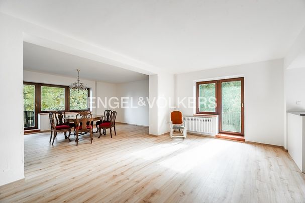 Apartment for rent, 3+kk - 2 bedrooms, 123m - Fotografie 1