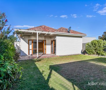 25 Alma Terrace, Newport VIC 3015 - House For Rent | Domain - Photo 6