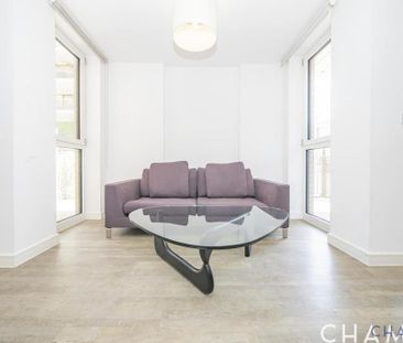 3 bedroom flat to rent - Photo 2