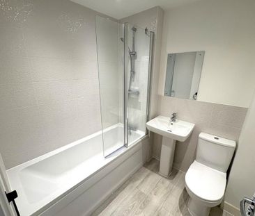 2 bedroom terraced house to rent - Photo 6