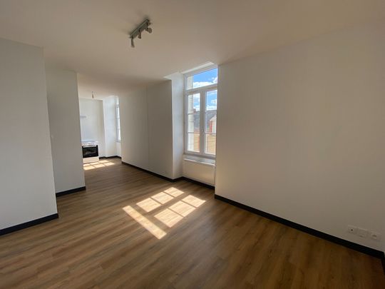 Location appartement 2 pièces, 38.09m², Segré-en-Anjou Bleu - Photo 1