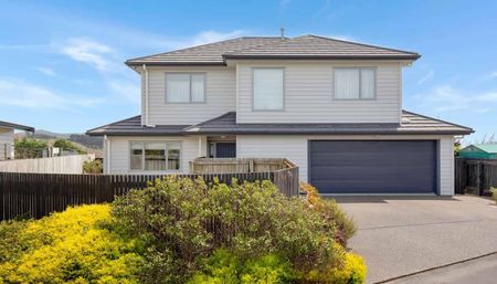 Stylish 4BR Family Haven - Grenada Village - Photo 5