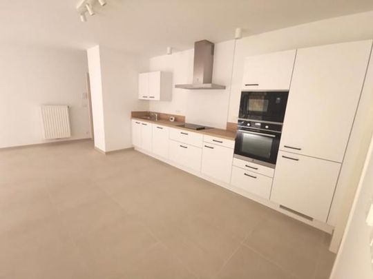 Appartement te huur - Foto 1