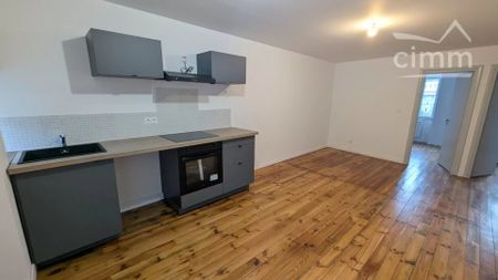 Réservé, bail encours de signature appartement T3 refait à neuf disponible à partir de juillet 2026 - Photo 2
