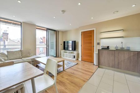 2 bedroom flat to rent - Photo 3