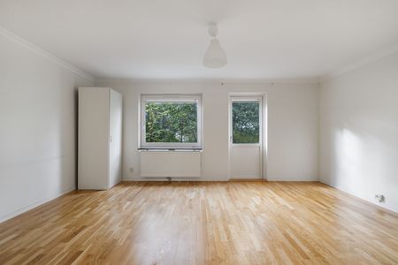 Lindholmsbacken, Skärholmen - Photo 4