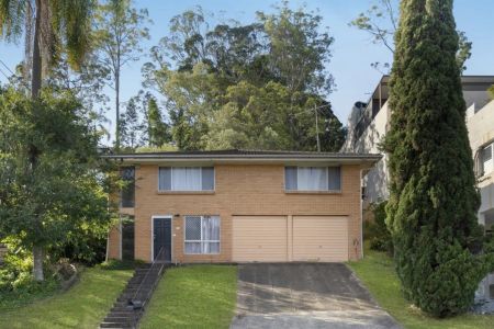 23 Roseglen Street, Greenslopes. - Photo 2