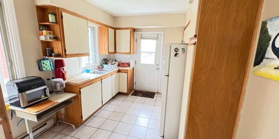 NDG Grand 5 1/2 ,bas duplex tranquille, 3 ch fermées - Photo 3