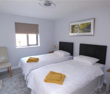 Stone Farm Barns, Stone Lane, Yeovil, BA21, Yeovil - Photo 4